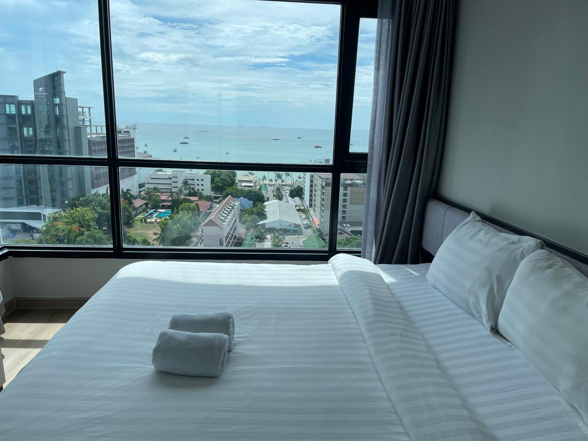 Apartament The Base Pattaya By Feng Zewnętrze zdjęcie