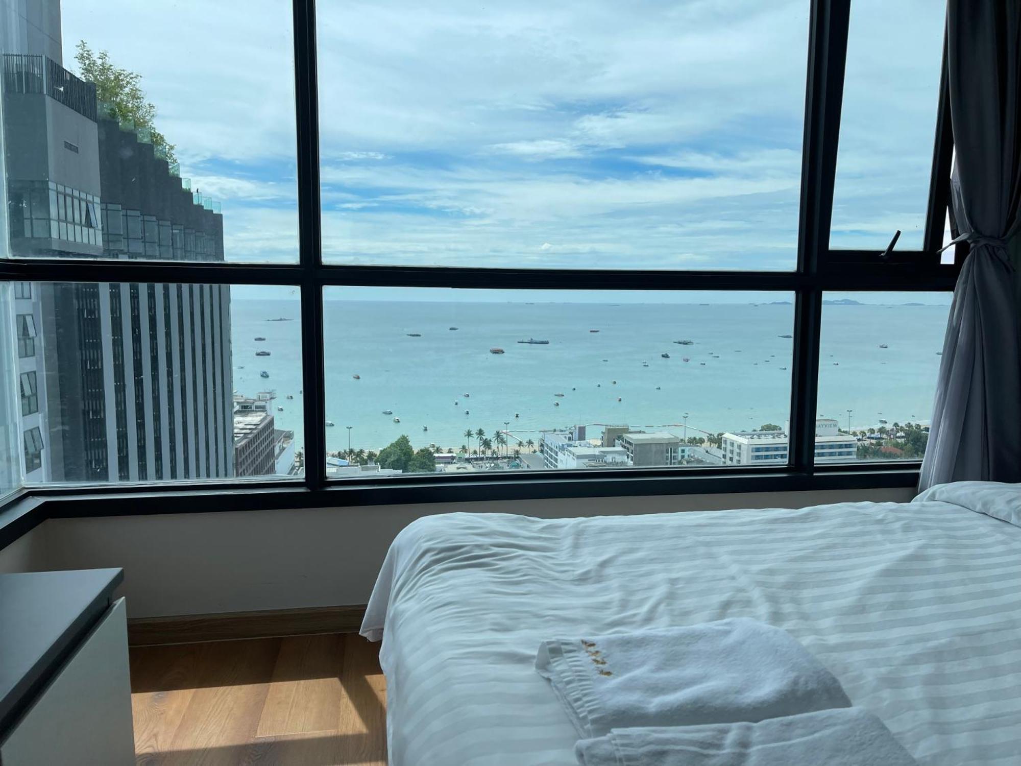 Apartament The Base Pattaya By Feng Zewnętrze zdjęcie